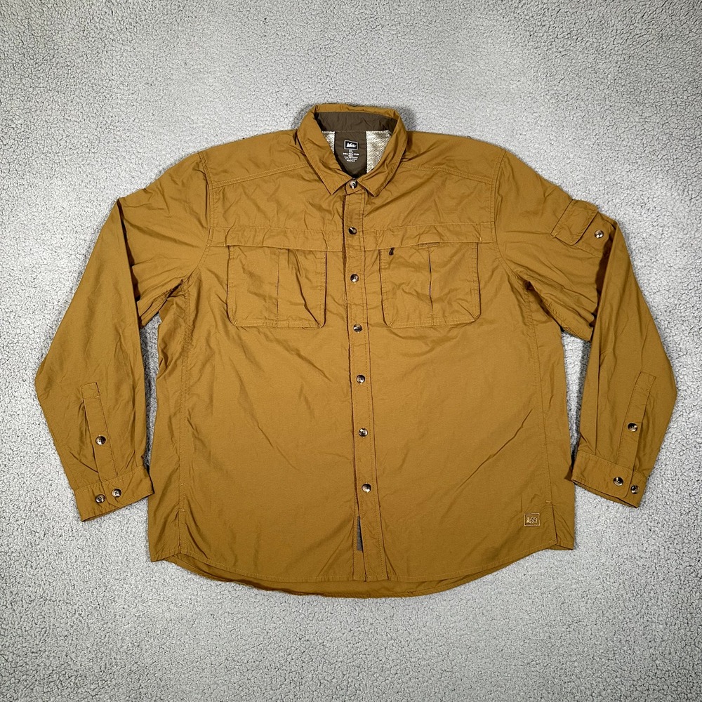 REI Men's Lightweight Shirt Jacket in Brown